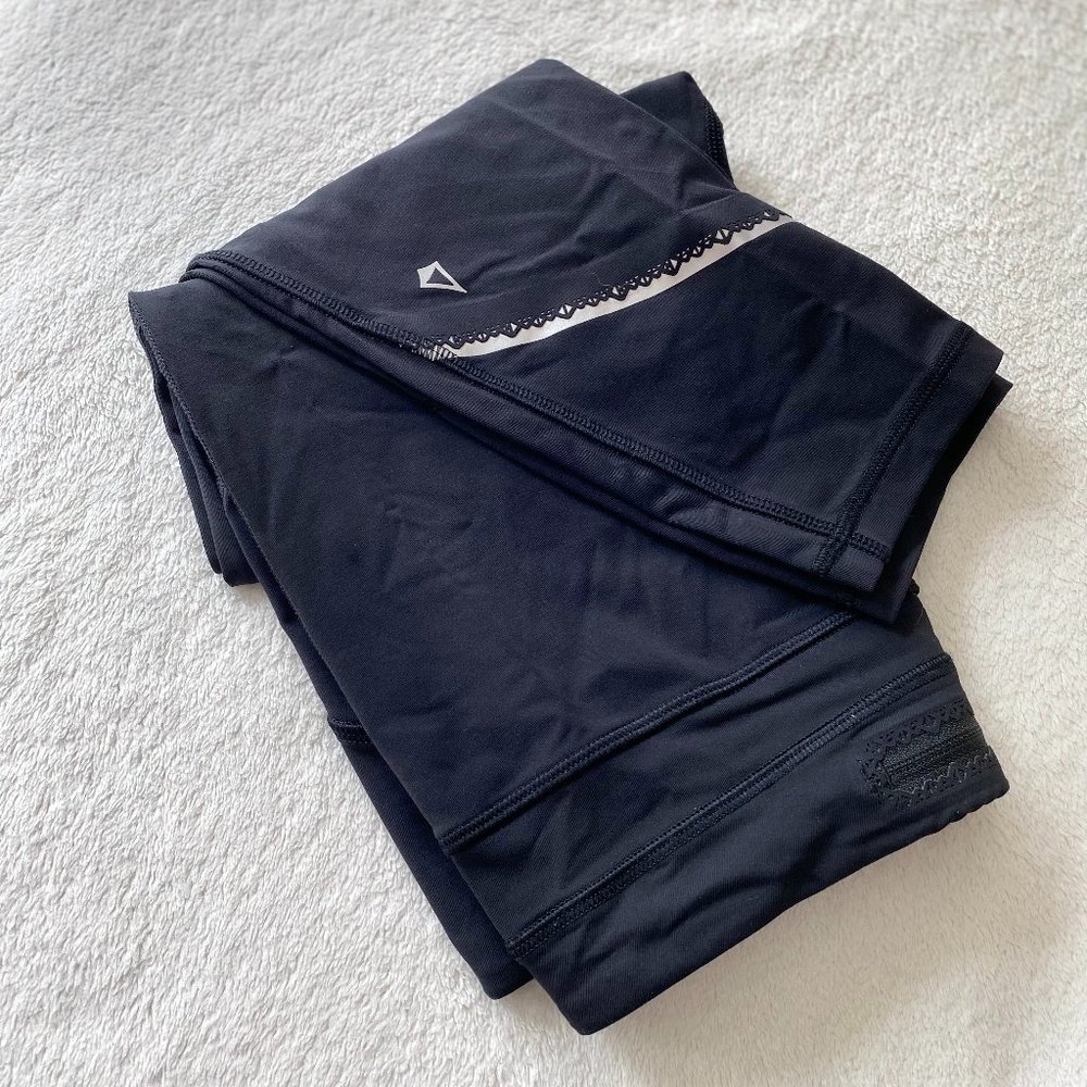 Ivivva | Crop Leggings